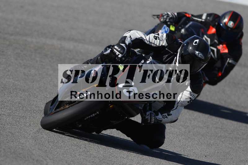 Archiv-2023/02 31.01.-03.02.2023 Moto Center Thun Jerez/Gruppe schwarz-black/75
